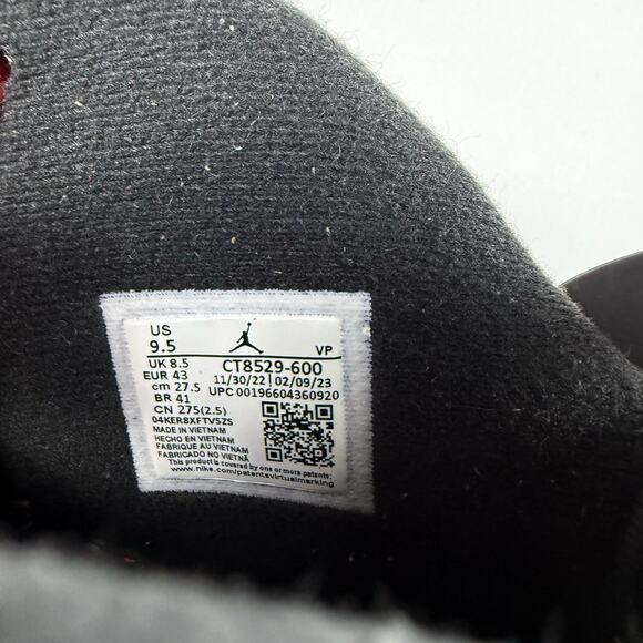 Nike Air Jordan 6 Retro Toro Bravo Sneakers Men's 9.5 Red Black CT8529-600 - Picture 3 of 11